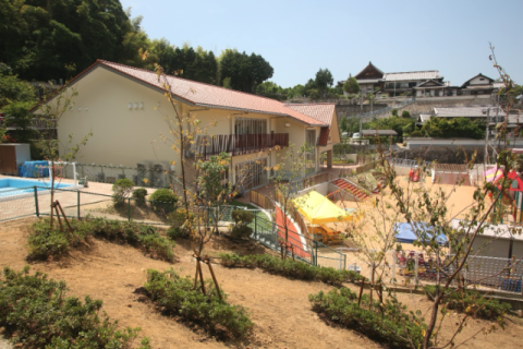みどりこども園 外観