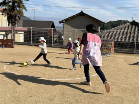 缶蹴りゲーム